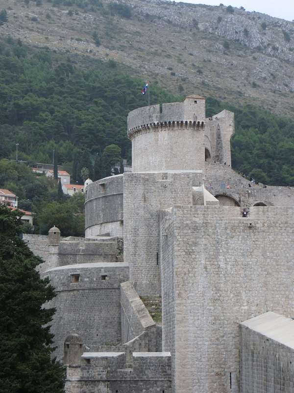 《权力的游戏》君临城拍摄地Dubrovnik 图片来welcomepickups.com